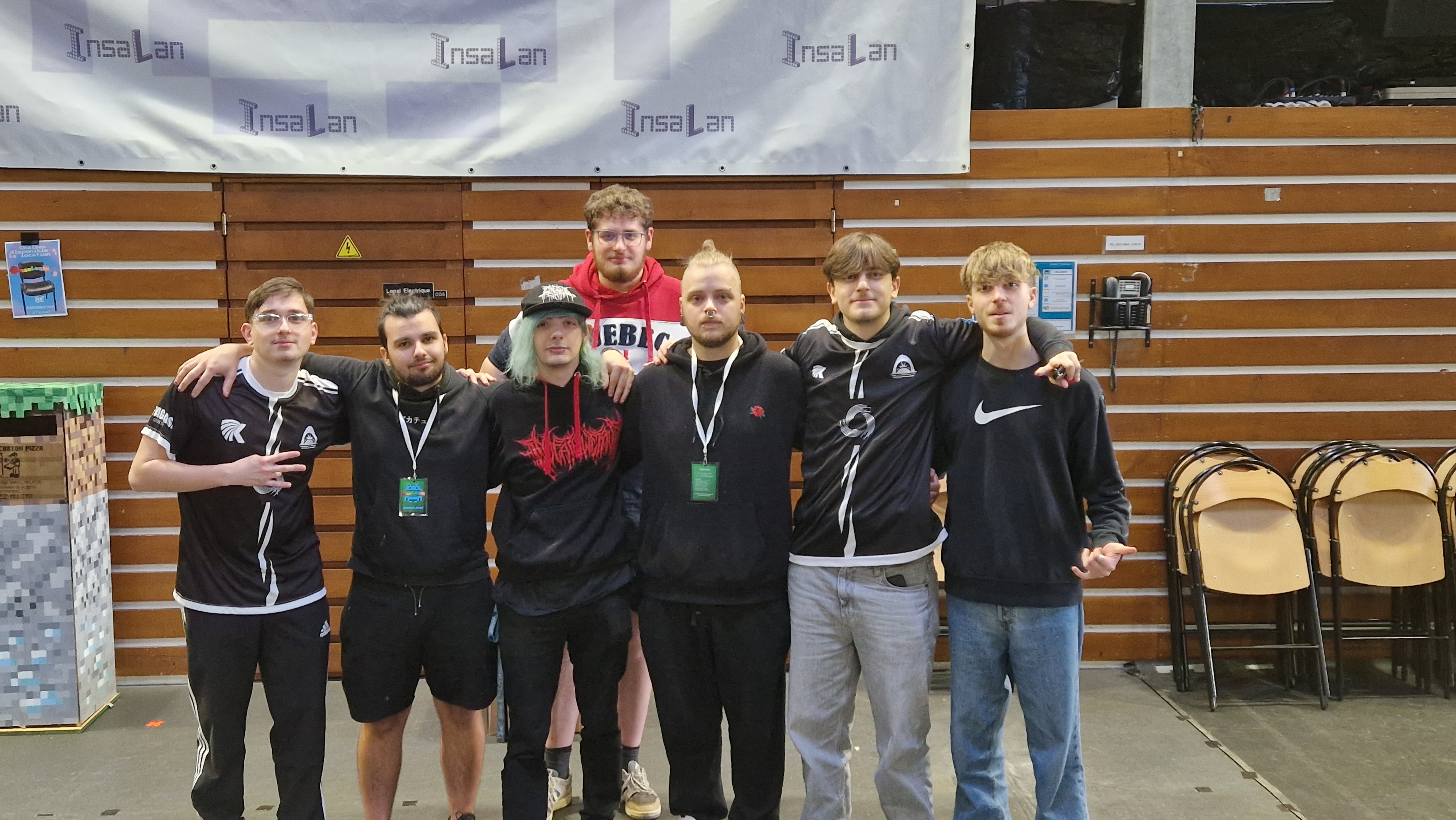 Counter-Strike 2 : L'équipe à l'INSALAN